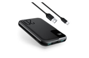 Baterie externa portabila Joyroom JR-QP190 Mini 10000 mAh, 20W, 4 Porturi, Display LED, Cablu USB-C inclus, Negru