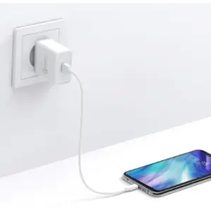 INCARCATOR retea Ugreen, "CD122" Quick Charge 18W, 1 x USB 5V/3A, alb "10133"