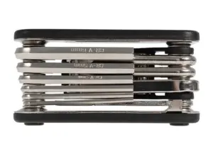 Unealta multifuntionala pentru bicicleta